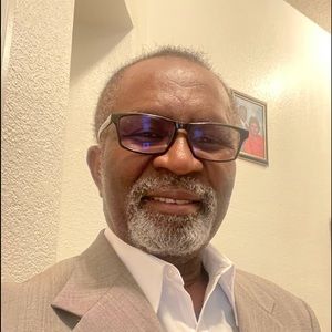 Meet your Posher, Ray